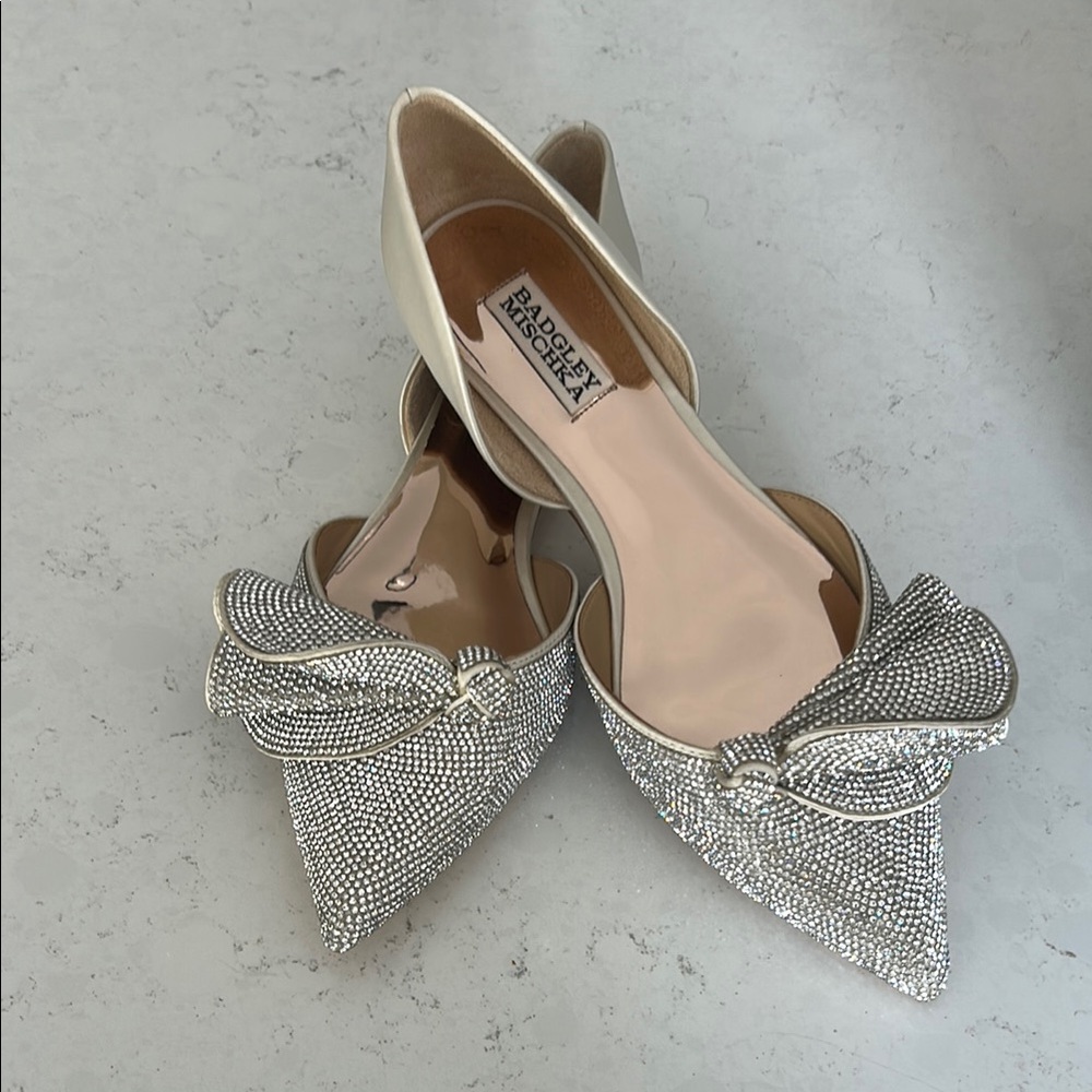 Badgley Mischka Glittery Bow Flats